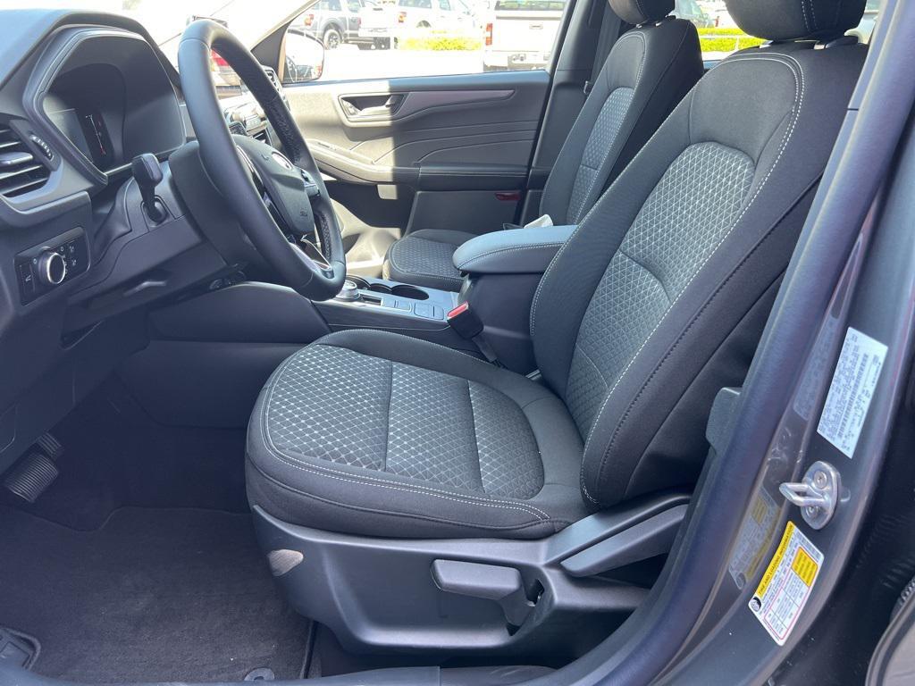 new 2025 Ford Escape car, priced at $27,249