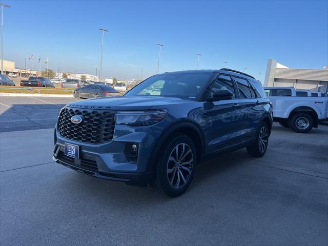 new 2025 Ford Explorer car, priced at $46,883