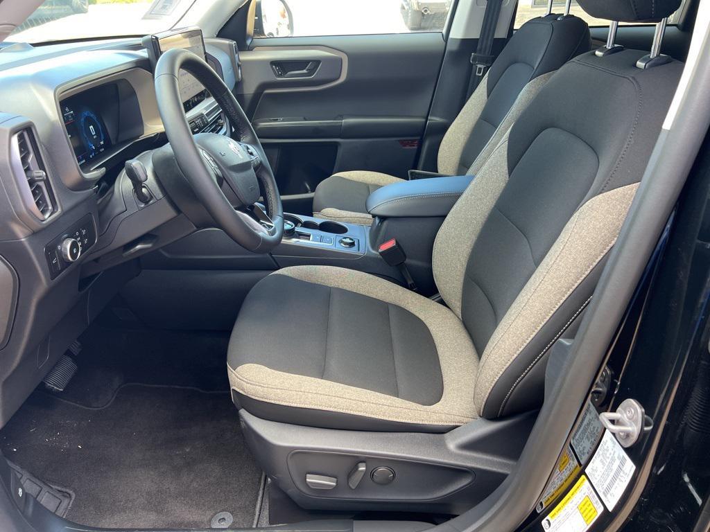 new 2025 Ford Bronco Sport car, priced at $32,945