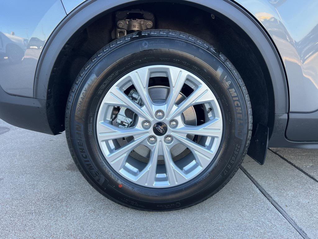 new 2026 Ford Escape car, priced at $28,945