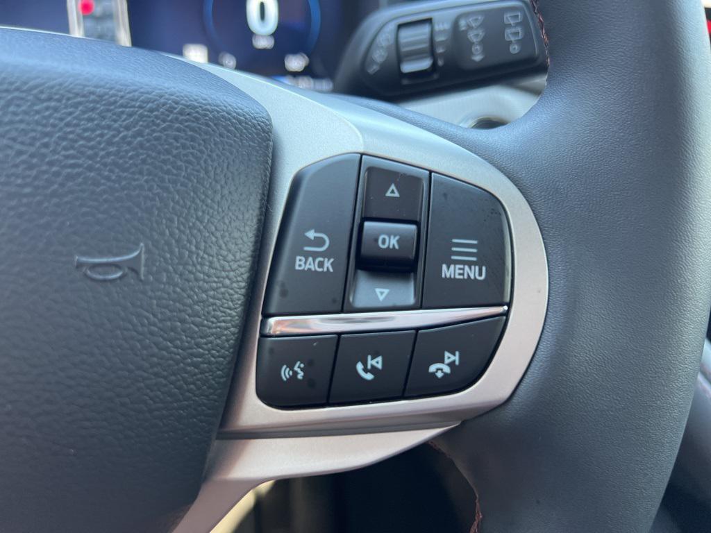new 2025 Ford Explorer car, priced at $42,239