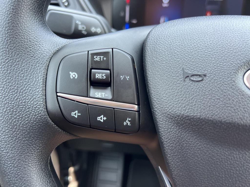 new 2025 Ford Escape car, priced at $28,654