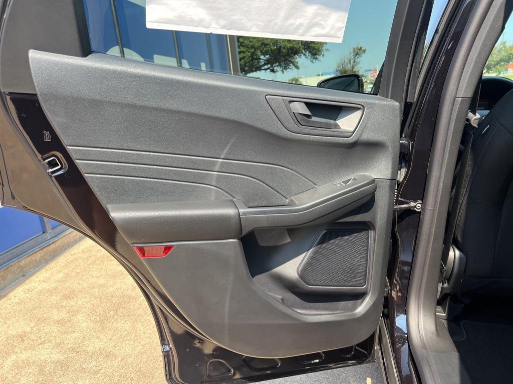 new 2025 Ford Escape car, priced at $28,654