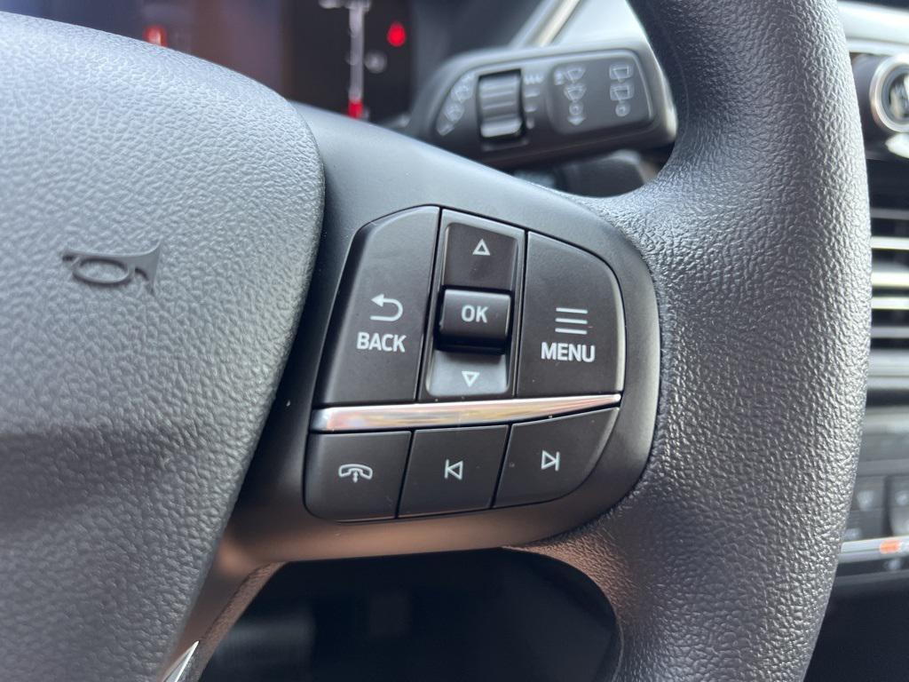new 2025 Ford Escape car, priced at $28,654