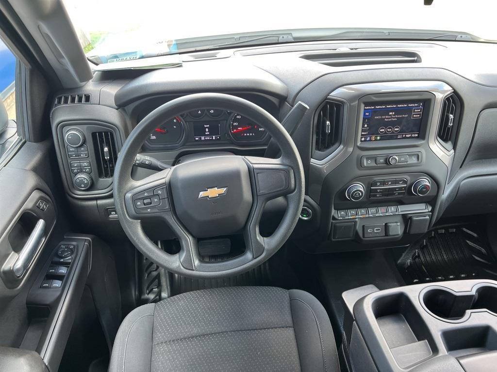 used 2025 Chevrolet Silverado 1500 car, priced at $34,571