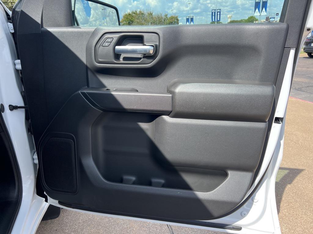 used 2025 Chevrolet Silverado 1500 car, priced at $34,571