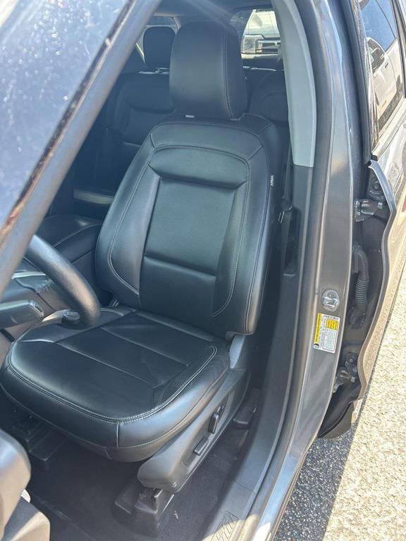 used 2022 Ford Explorer car, priced at $26,585