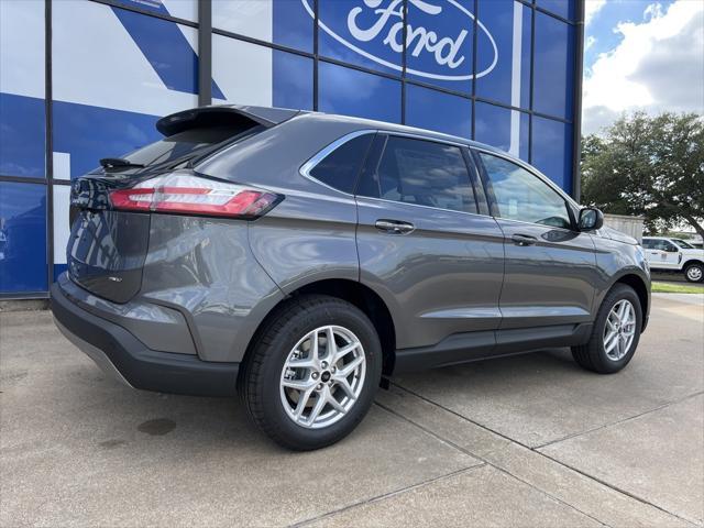 new 2024 Ford Edge car, priced at $33,209