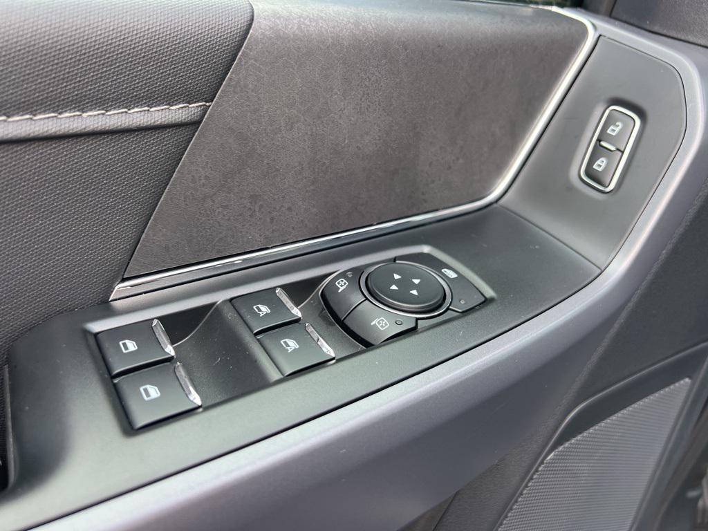new 2025 Ford F-150 car, priced at $63,424