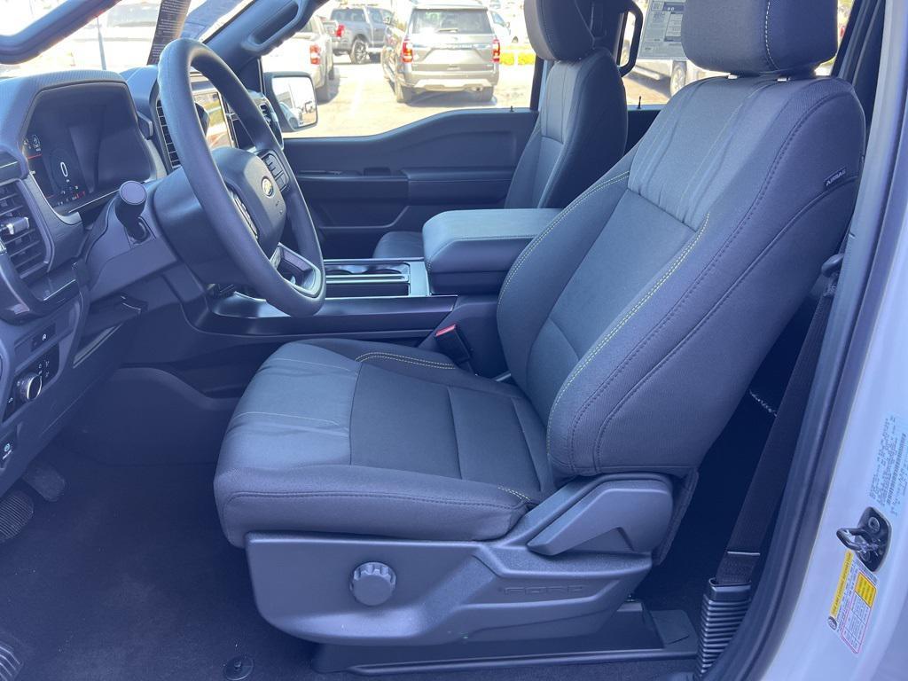 new 2025 Ford F-150 car, priced at $50,070