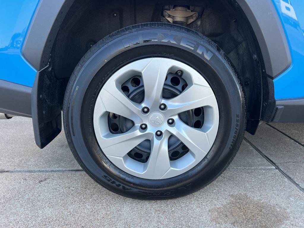 used 2021 Toyota RAV4 car, priced at $23,302