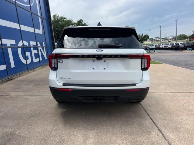 new 2025 Ford Explorer car, priced at $40,409
