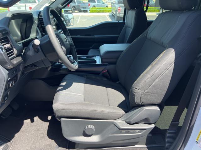 new 2025 Ford F-150 car, priced at $43,275