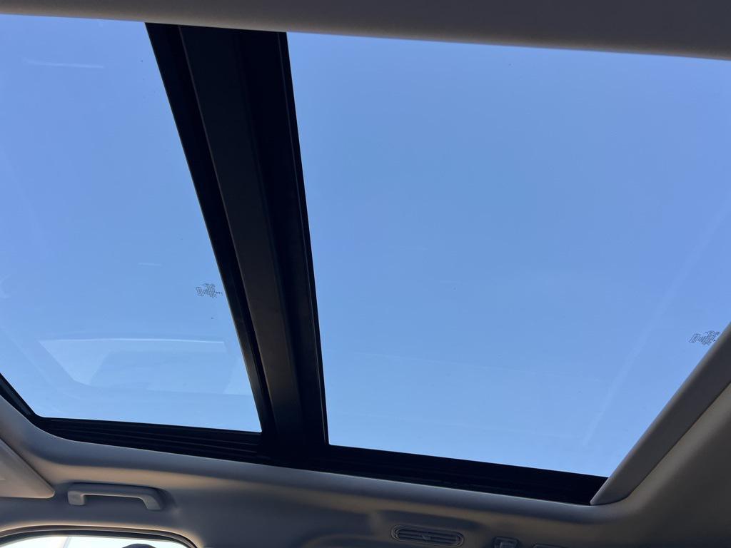 new 2025 Ford Expedition car, priced at $71,335