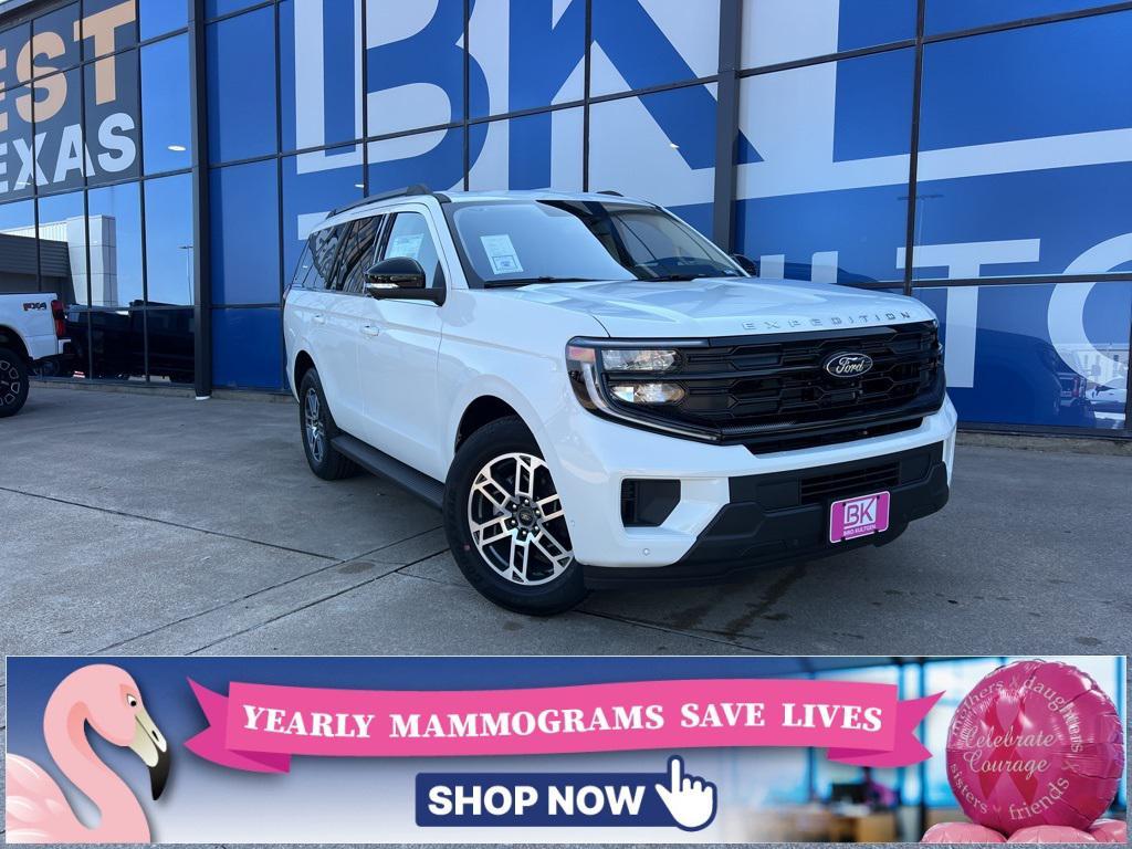 new 2025 Ford Expedition car, priced at $71,335