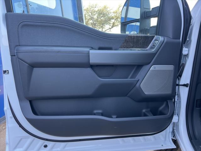 new 2025 Ford F-250 car, priced at $77,945