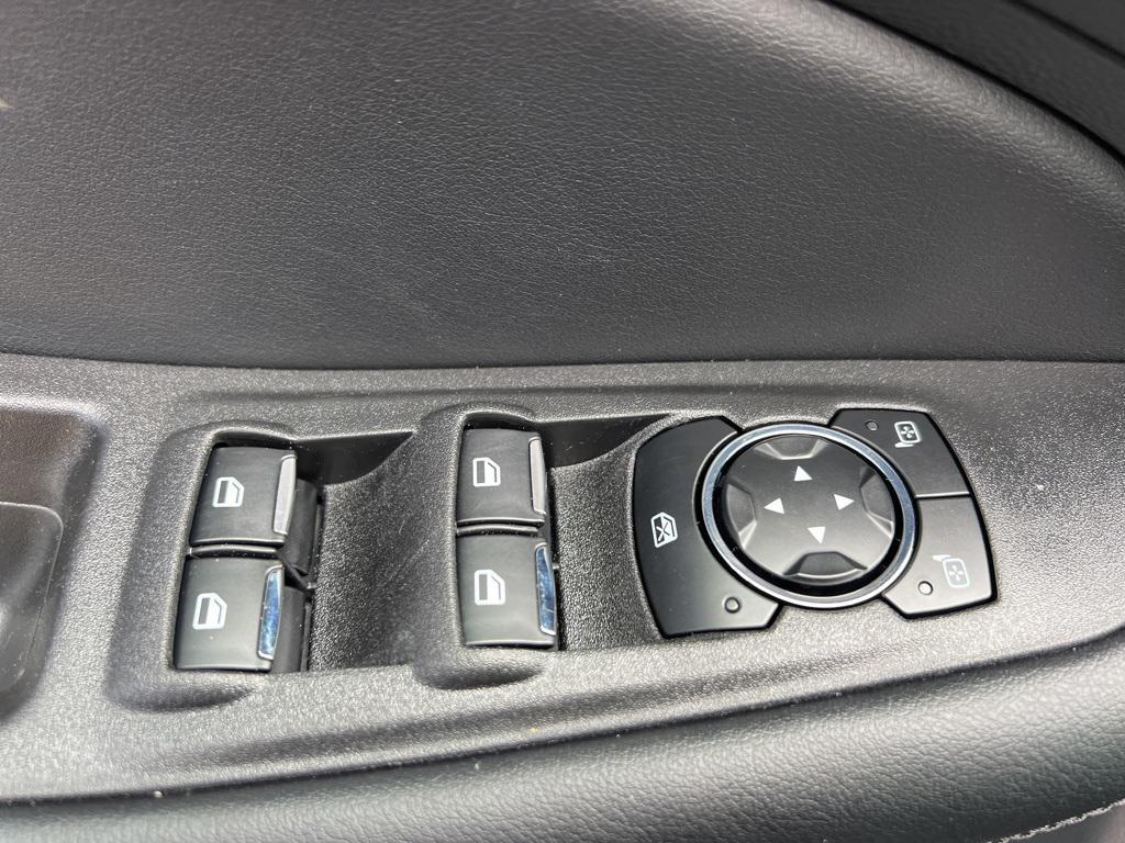 new 2024 Ford Edge car, priced at $33,319