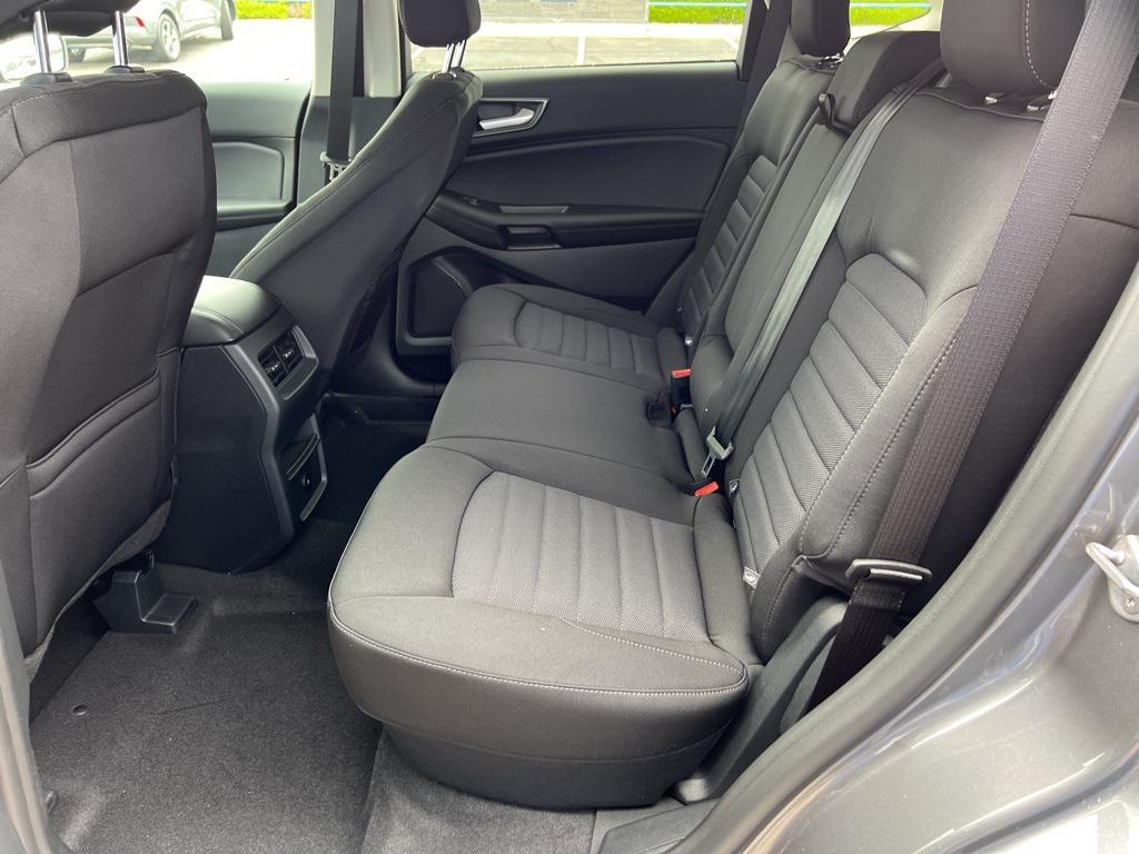 new 2024 Ford Edge car, priced at $33,319