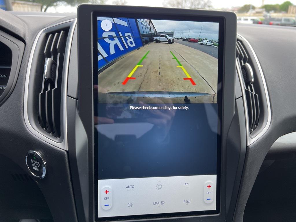 new 2024 Ford Edge car, priced at $33,319