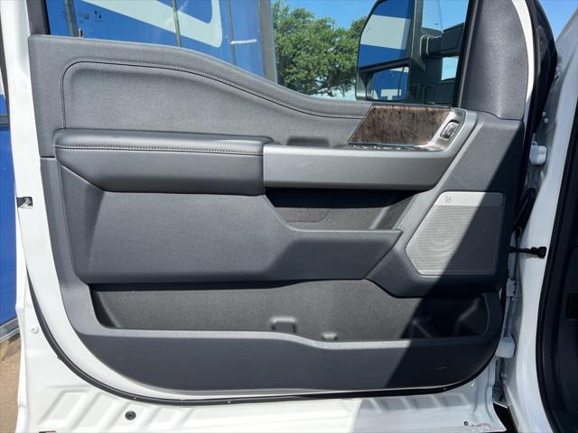 new 2025 Ford F-250 car, priced at $76,754