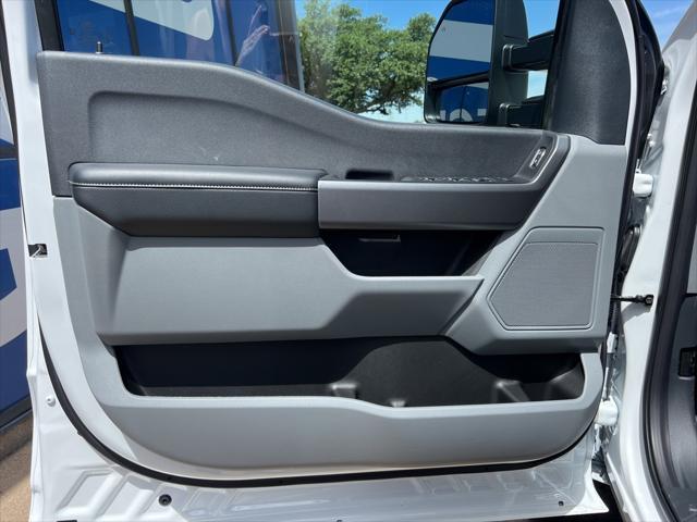 new 2025 Ford F-350 car, priced at $69,954