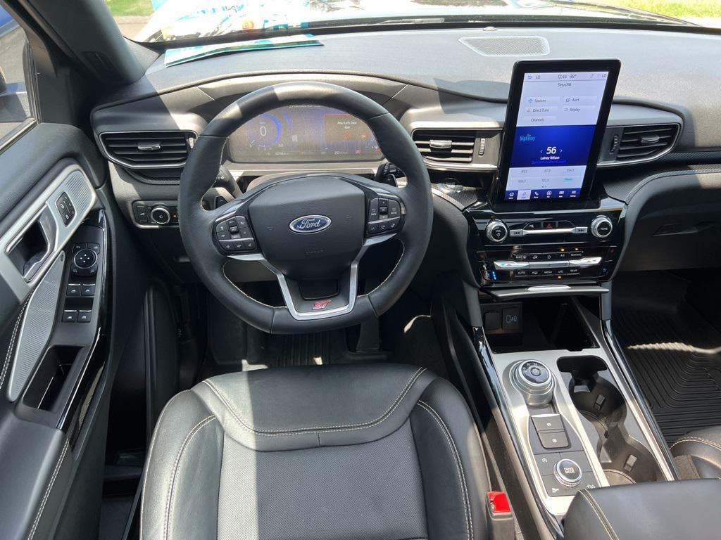 used 2023 Ford Explorer car, priced at $43,932