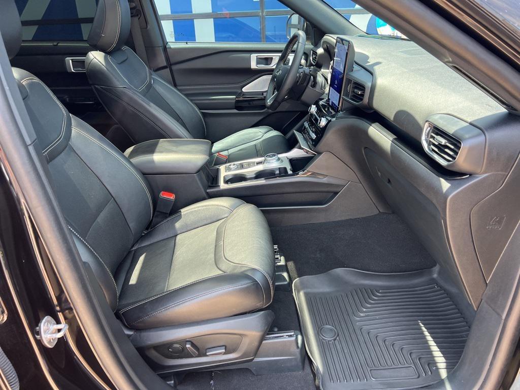 used 2023 Ford Explorer car, priced at $43,932