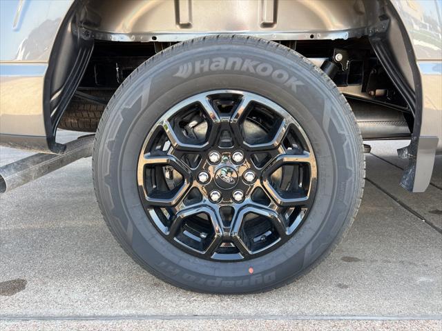 new 2025 Ford F-150 car, priced at $51,572