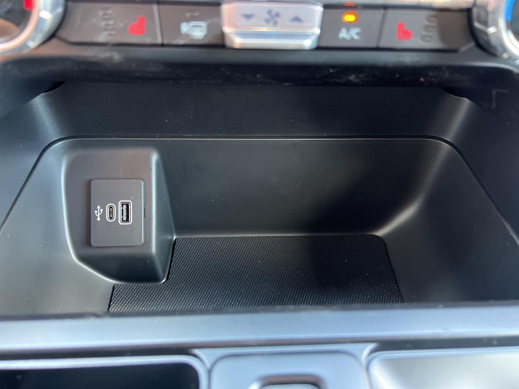 new 2025 Ford F-150 car, priced at $51,195