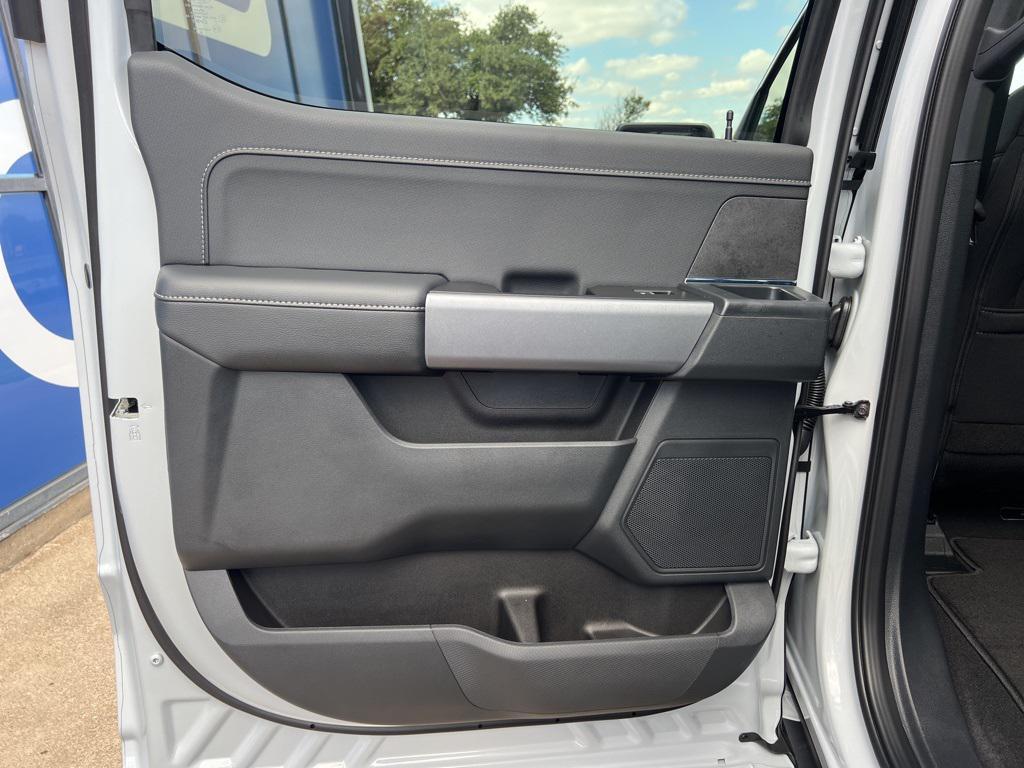 new 2025 Ford F-150 car, priced at $51,195