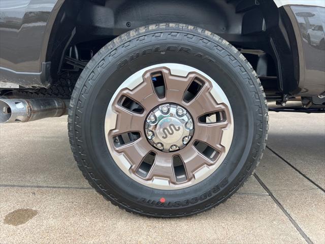 new 2025 Ford F-250 car, priced at $91,600