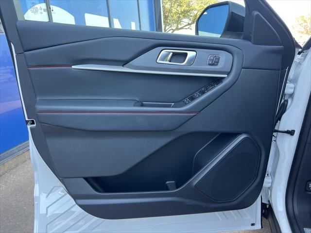 new 2025 Ford Explorer car, priced at $46,594