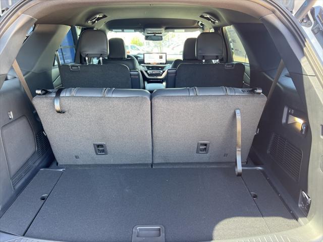new 2025 Ford Explorer car, priced at $46,594