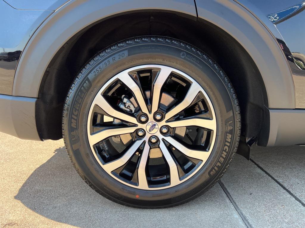 new 2025 Ford Explorer car, priced at $46,449