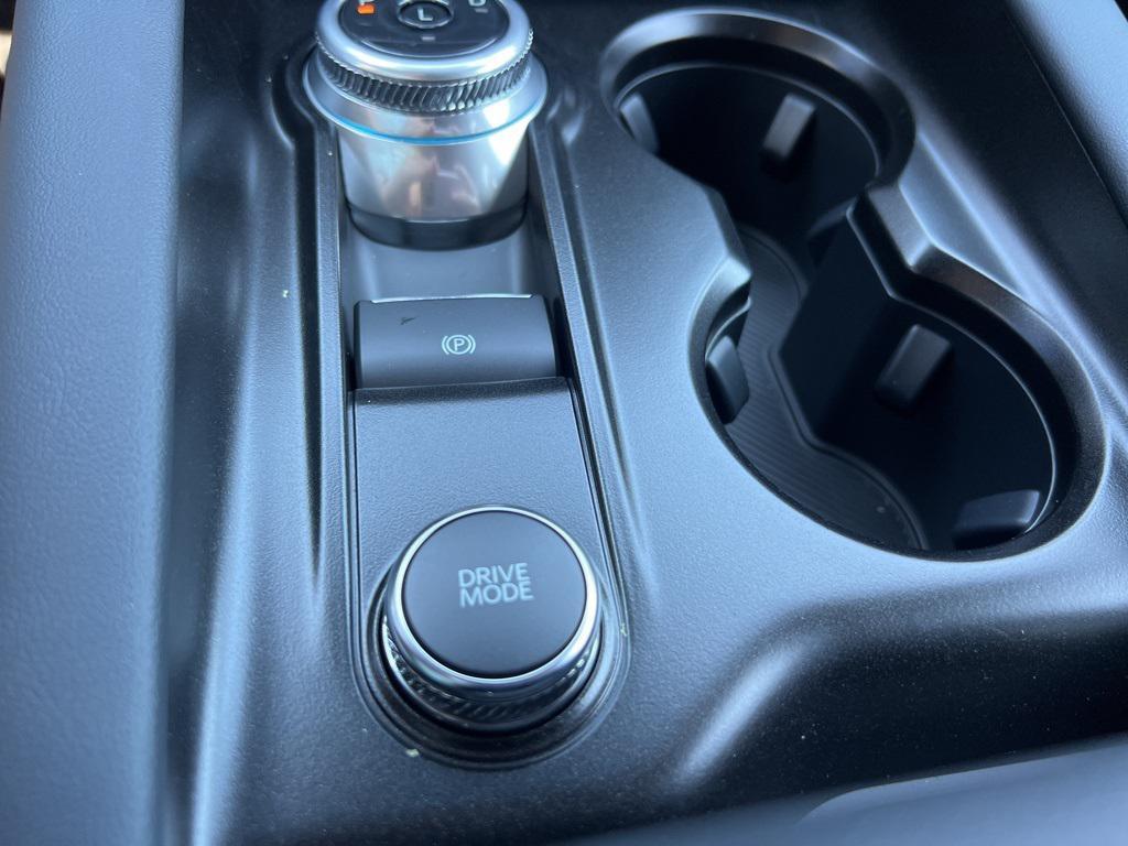 new 2025 Ford Explorer car, priced at $46,449