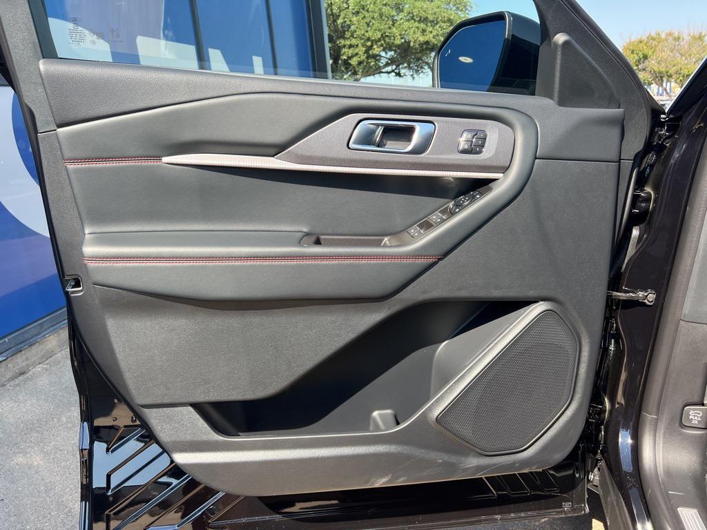 new 2025 Ford Explorer car, priced at $46,449