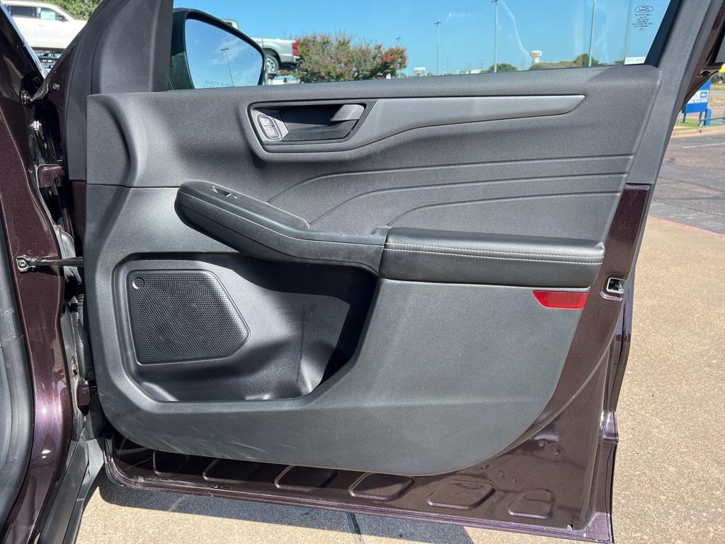 used 2023 Ford Escape car, priced at $19,977
