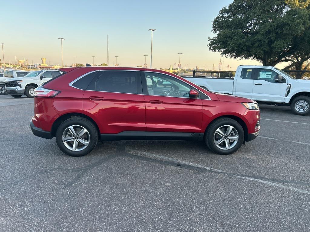 used 2024 Ford Edge car, priced at $29,977