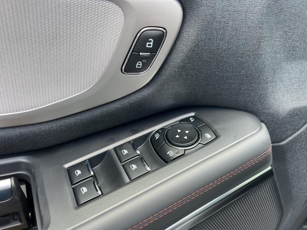 new 2025 Ford Expedition car, priced at $67,945