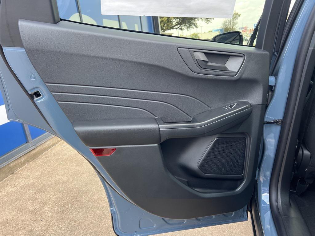 new 2026 Ford Escape car, priced at $28,949