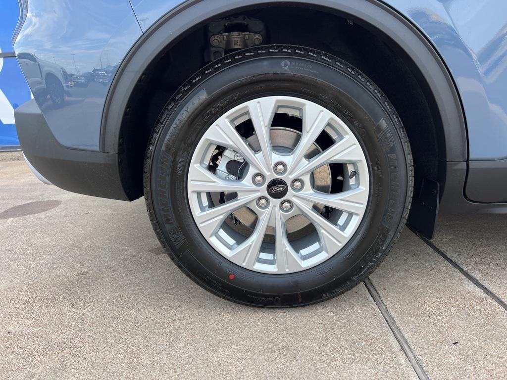 new 2026 Ford Escape car, priced at $28,949