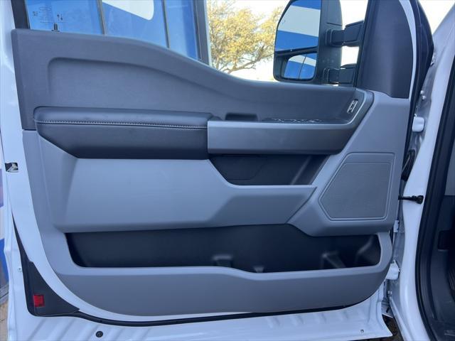new 2025 Ford F-250 car, priced at $57,001