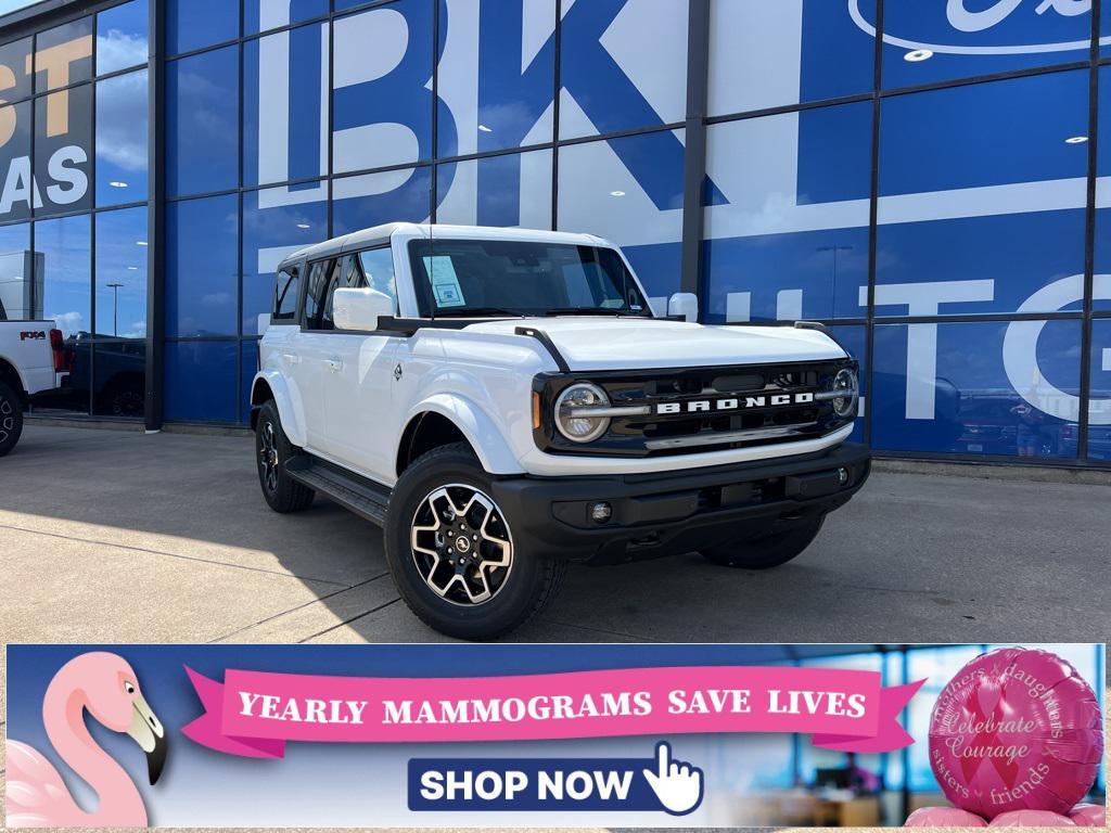 new 2025 Ford Bronco car, priced at $52,045