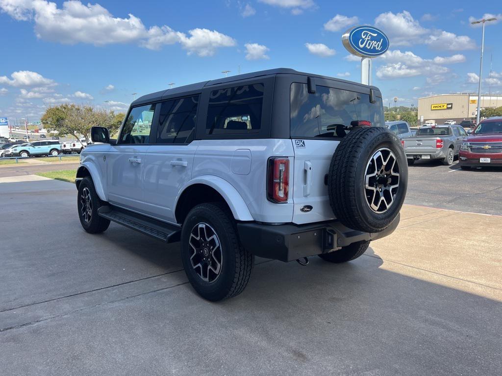 new 2025 Ford Bronco car, priced at $52,045