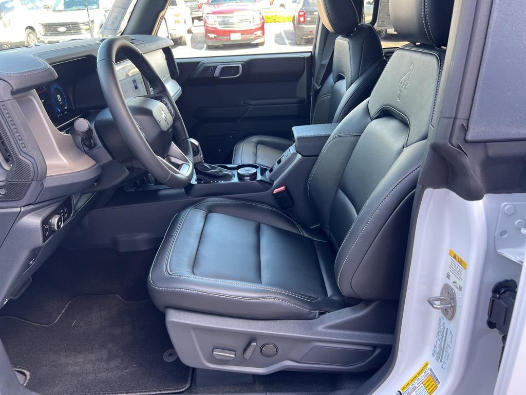 new 2025 Ford Bronco car, priced at $52,045