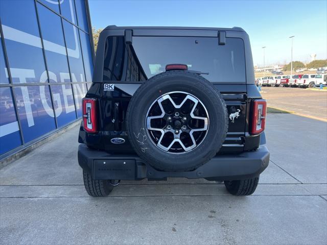 new 2024 Ford Bronco car, priced at $52,619