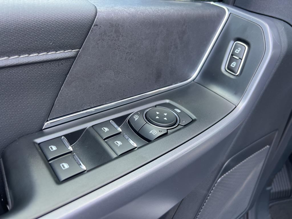 new 2025 Ford F-150 car, priced at $63,424