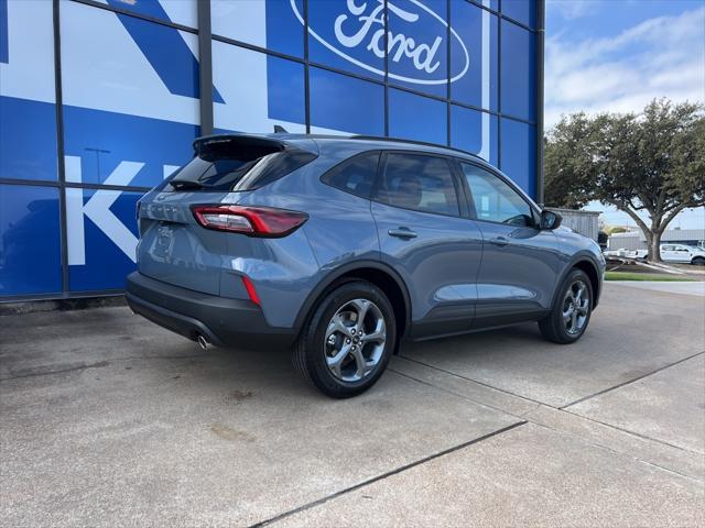 new 2025 Ford Escape car, priced at $30,624