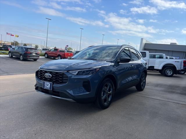 new 2025 Ford Escape car, priced at $30,624