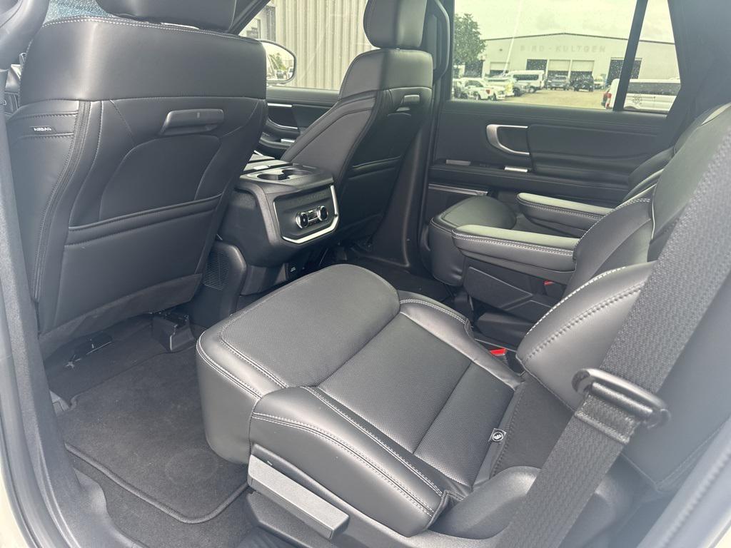 used 2025 Ford Expedition car, priced at $79,993